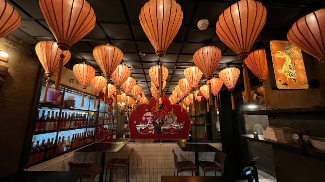 שוק, אלוף קלמן מגן 3, תל אביב-יפו