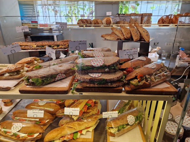 Comentarii opinii despre לחמנינה מרמורק