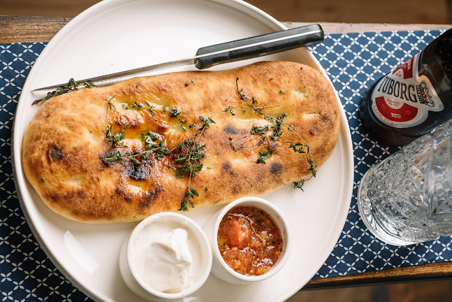 דיזי פרישדון - הסעדה