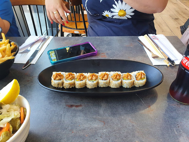 Opinii despre קונה סושי în מודיעין מכבים רעות - הסעדה