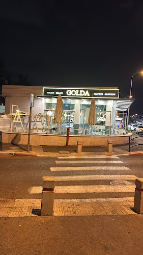 גלידה גולדה קריית חיים - הסעדה