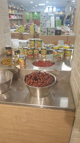 קליית יבגי האחים עזר - הסעדה