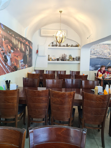 מסעדת כף הזהב - הסעדה