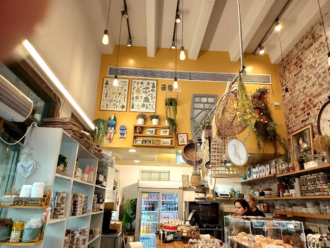 Opinii despre רחליז Rachely's - בית קפה ומאפה גני תקווה în גני תקווה - הסעדה