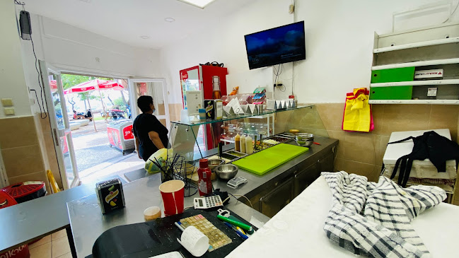 פלאפל אבישי - הסעדה