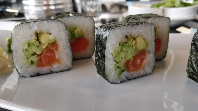 זוזוברה כפר סבא - הסעדה