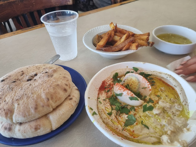 Opinii despre חומוס שרון פול în תל אביב-יפו - הסעדה