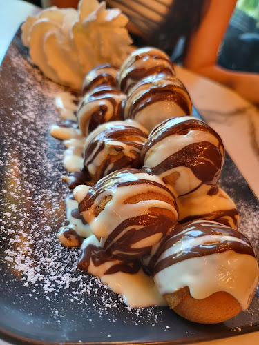 Comentarii opinii despre Mimi Gelato ART