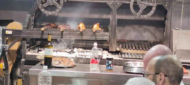 Opinii despre ניר צבי בשרים în בית דגן - הסעדה