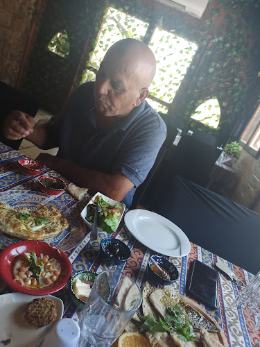 Opinii despre Cafe Royal în עראבה - הסעדה