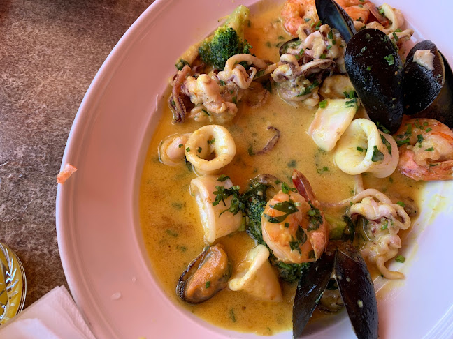 Opinii despre וילה מארה în בת ים - הסעדה