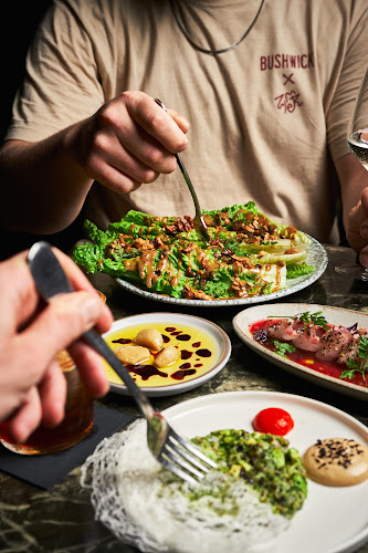 בושוויק - הסעדה