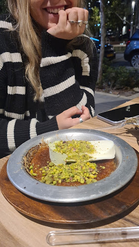 כנאפה אבו גוש - הסעדה