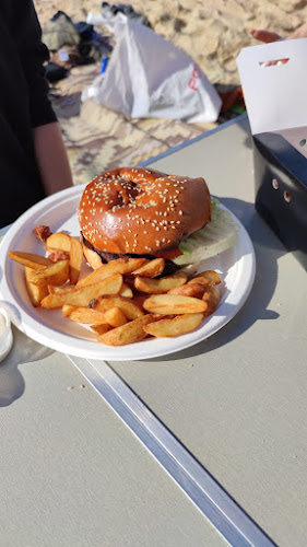 פטרה חוף הקשתות אשדוד - הסעדה