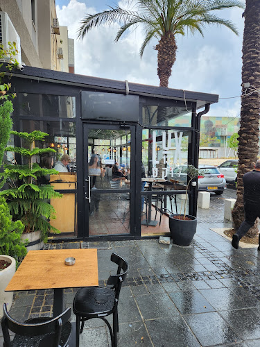 Comentarii opinii despre לוקס