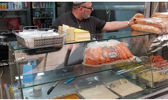 Opinii despre המקום של ציון în תל אביב-יפו - הסעדה