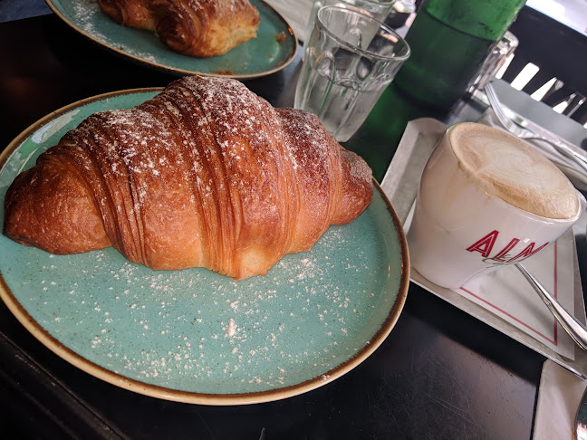 Comentarii opinii despre Cafe Alma Neve Tzedek - קפה עלמה נוה צדק