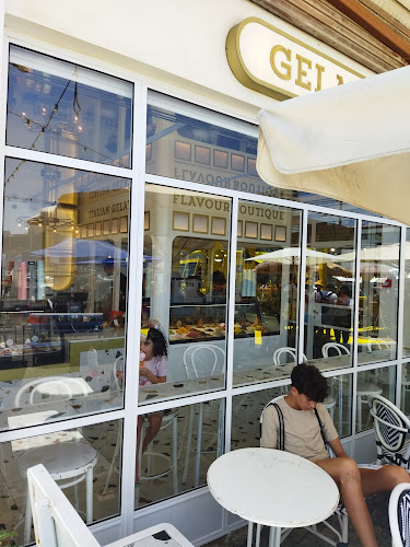 Comentarii opinii despre גולדה נמל תל אביב