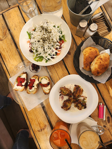 Unnamed Road, עמוקה, 1380200