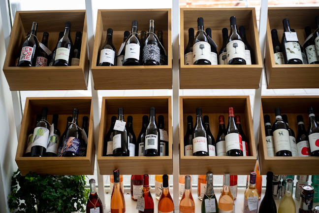 Comentarii opinii despre מנו וינו - חנות יין בגבעתיים