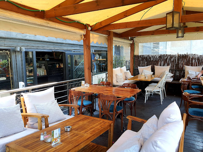 פומפידו - הסעדה