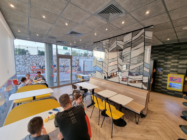 מקדונלד'ס - עמק סנטר