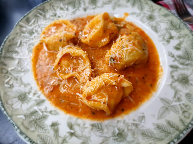 בסטה Basta - הסעדה