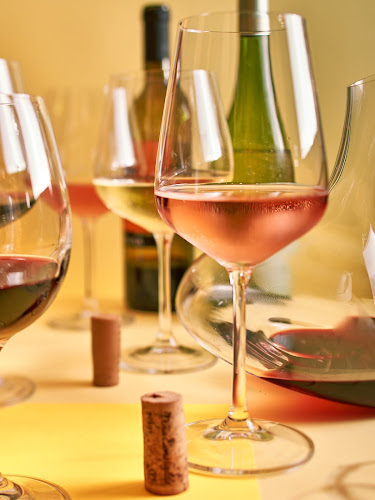 Felix Wine Bar - הסעדה