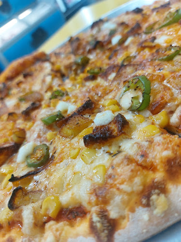 Opinii despre Pizza La Familia în ירושלים - הסעדה