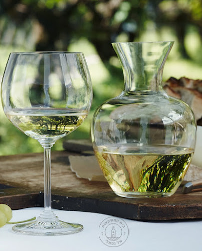 תחנת דלק פז, דרך אלוף שדה 15, גבעתיים