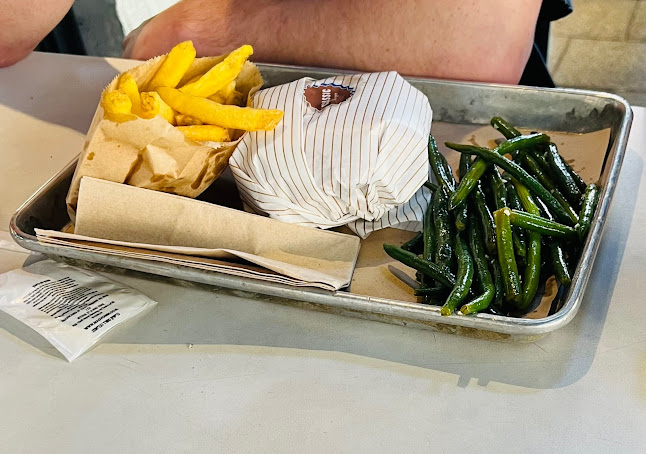 Comentarii opinii despre אמריקה בורגרס