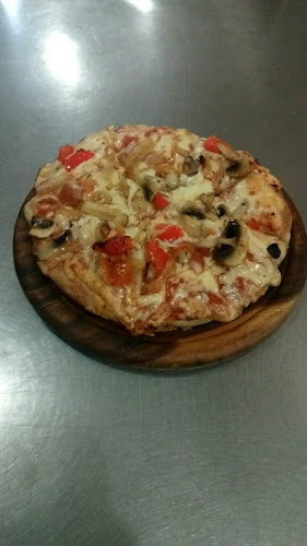 פיצה ולנטינו - הסעדה