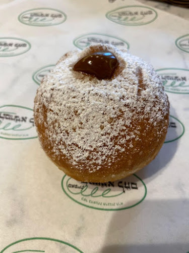 המוציא לחם - תל אביב-יפו