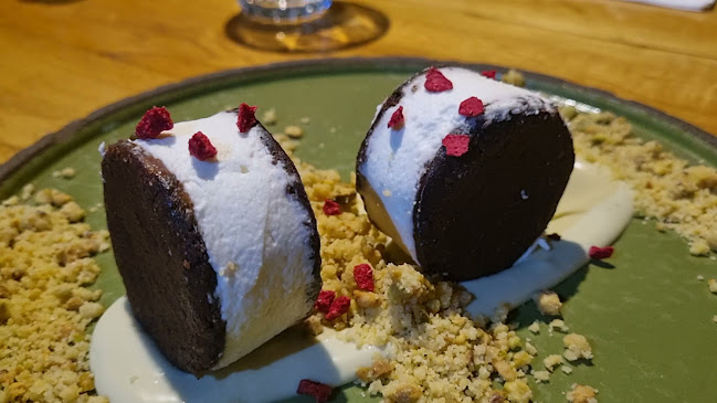 מסעדת כרמים, מושב סגולה - הסעדה