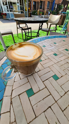 Cafe Turqouise - הסעדה