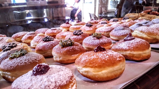 דלאל הקונדיטוריה