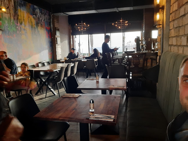 רד בורגר בר Red burger bar - נתניה