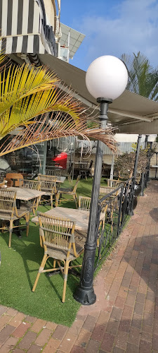 קפאין נווה-שאנן Cafein - הסעדה