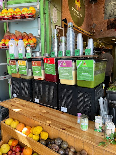 עוזי אלי איש האתרוגים - שוק הכרמל תל אביב