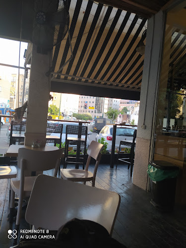 קפה אנה - הסעדה