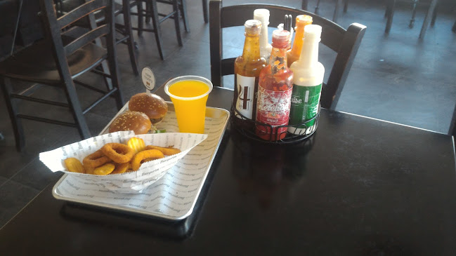 בורגרים אילת בטיילת - הסעדה