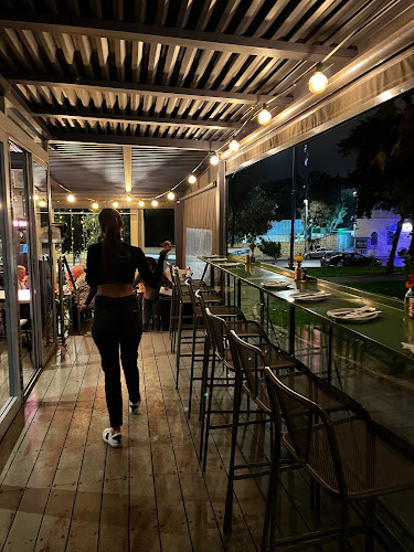 Deja Bu - דז'ה בו - הסעדה