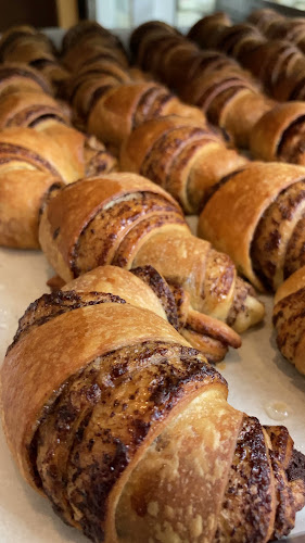 לחם - מאפים בעבודת יד