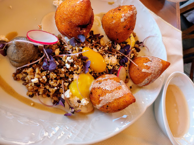 El Marsa Restaurant מסעדת אל מרסא - הסעדה