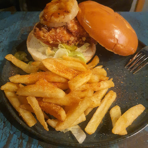 La cabrrta - הסעדה