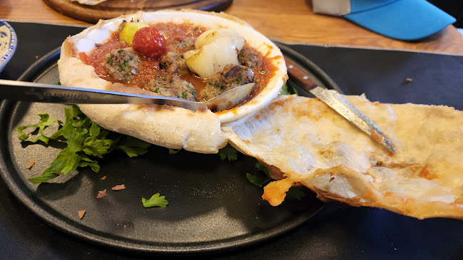 אל באבור - הסעדה