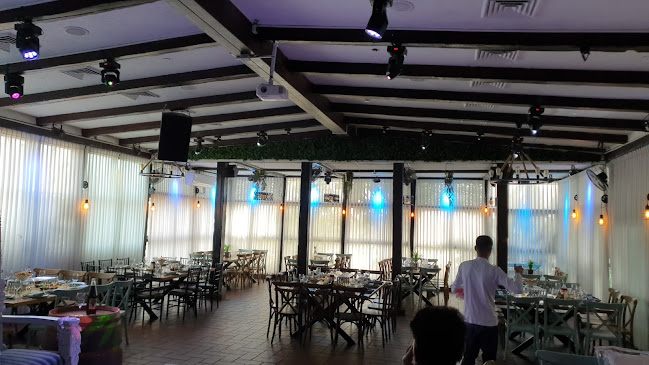 מרלו בוטיק - הסעדה