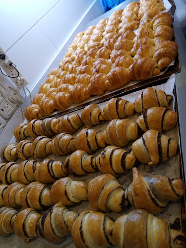 סמי ובניוش - הסעדה