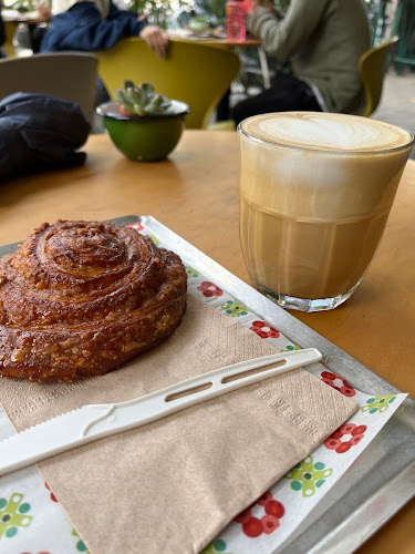 לחמנינה מרמורק - תל אביב-יפו