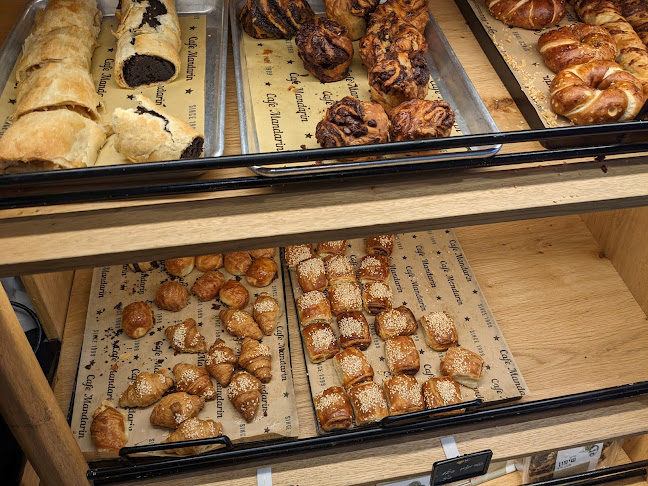 מנדרין צפרירים - הסעדה